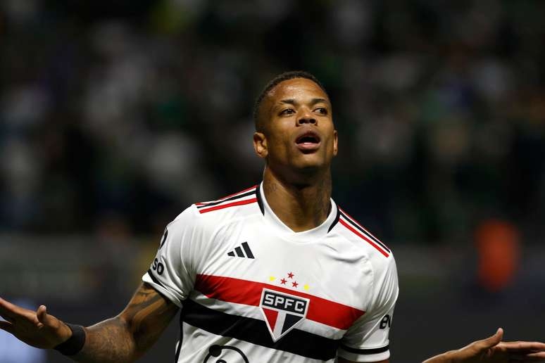 Entenda o que levou o Palmeiras a tentar 'chapéu' no São Paulo por Caio Paulista