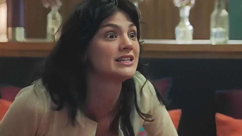 Petra coloca o próprio pai na cadeia em 'Terra e Paixão': 'É um criminoso'