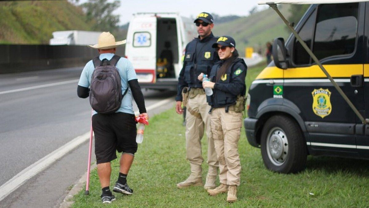 MPF solicita segurança para romeiros na Dutra