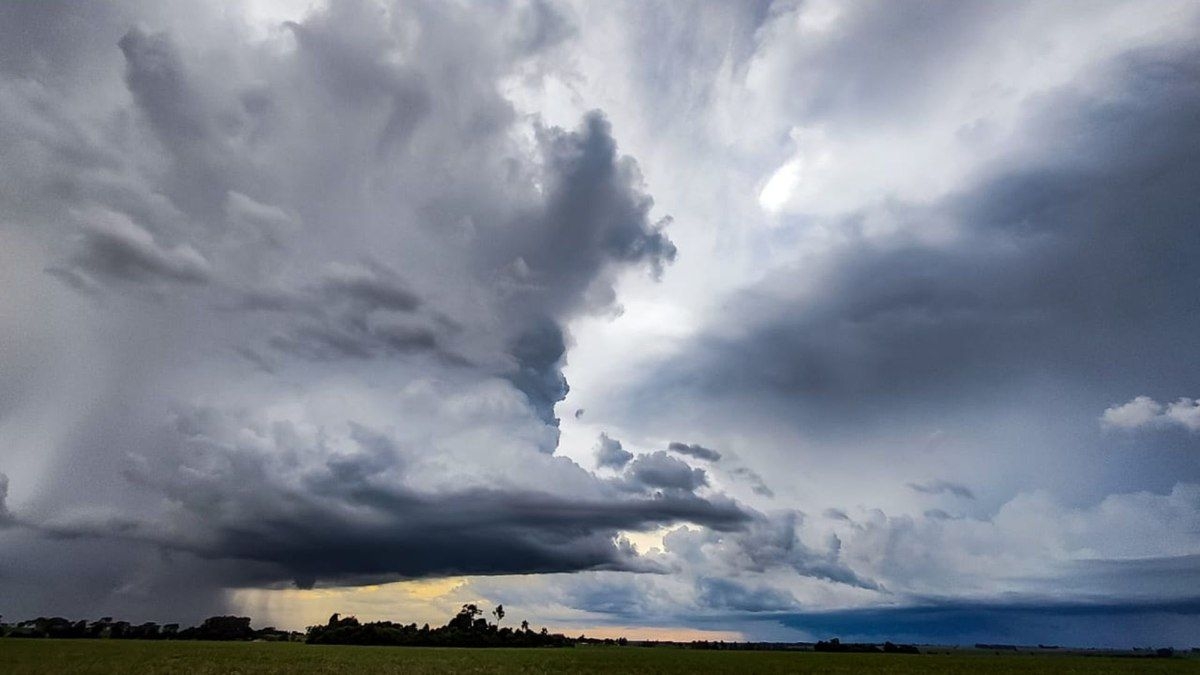 Tempestade trará chuvas fortes a vários estados neste fim de semana