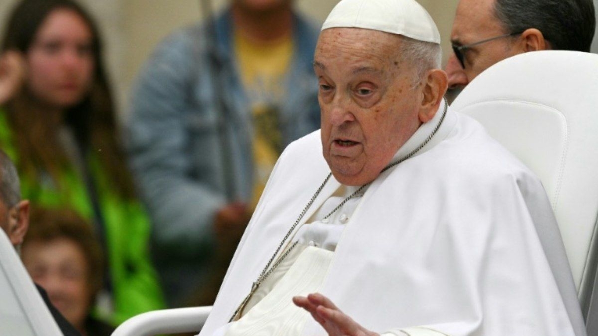 Desinformação ganha força após morte do papa Francisco