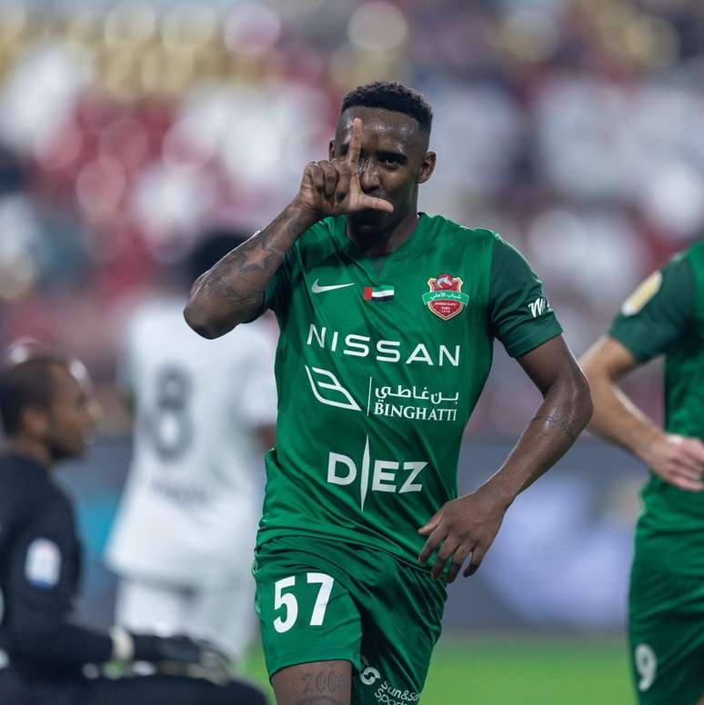 Liderança, gol e invencibilidade: brasileiro Yuri César celebra mais um bom início de temporada nos Emirados Árabes