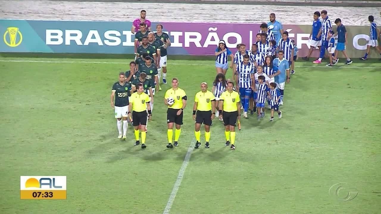 Cachoeira fala sobre queda de rendimento no CSA