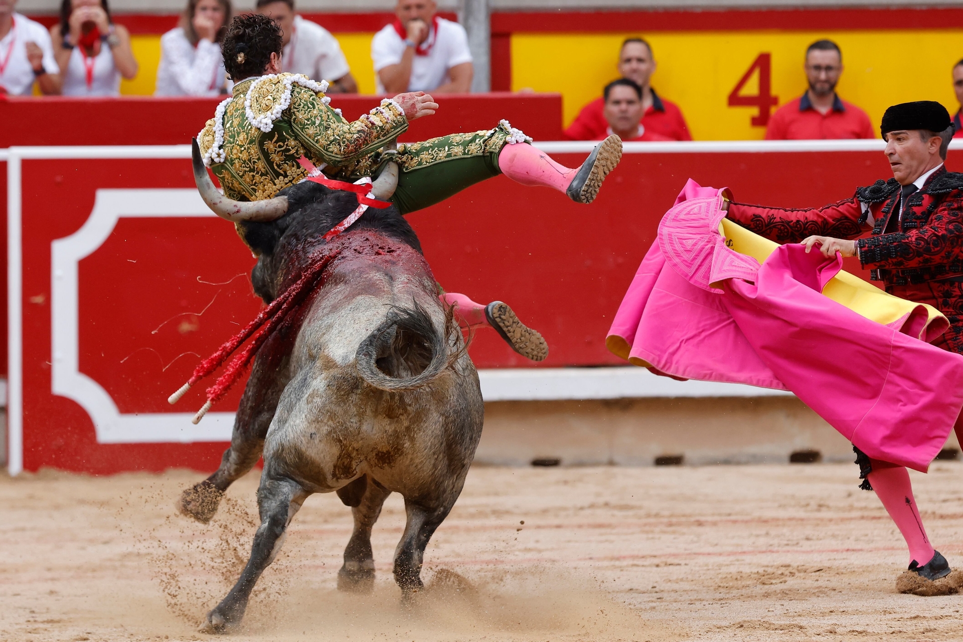 Toros de Escolar Impressionam em San Fermín 2025