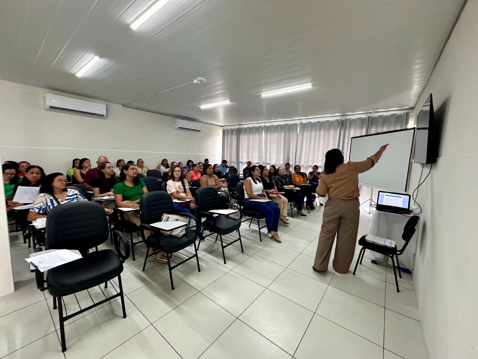 SEMED reconhece melhor desempenho em Penedo Avalia