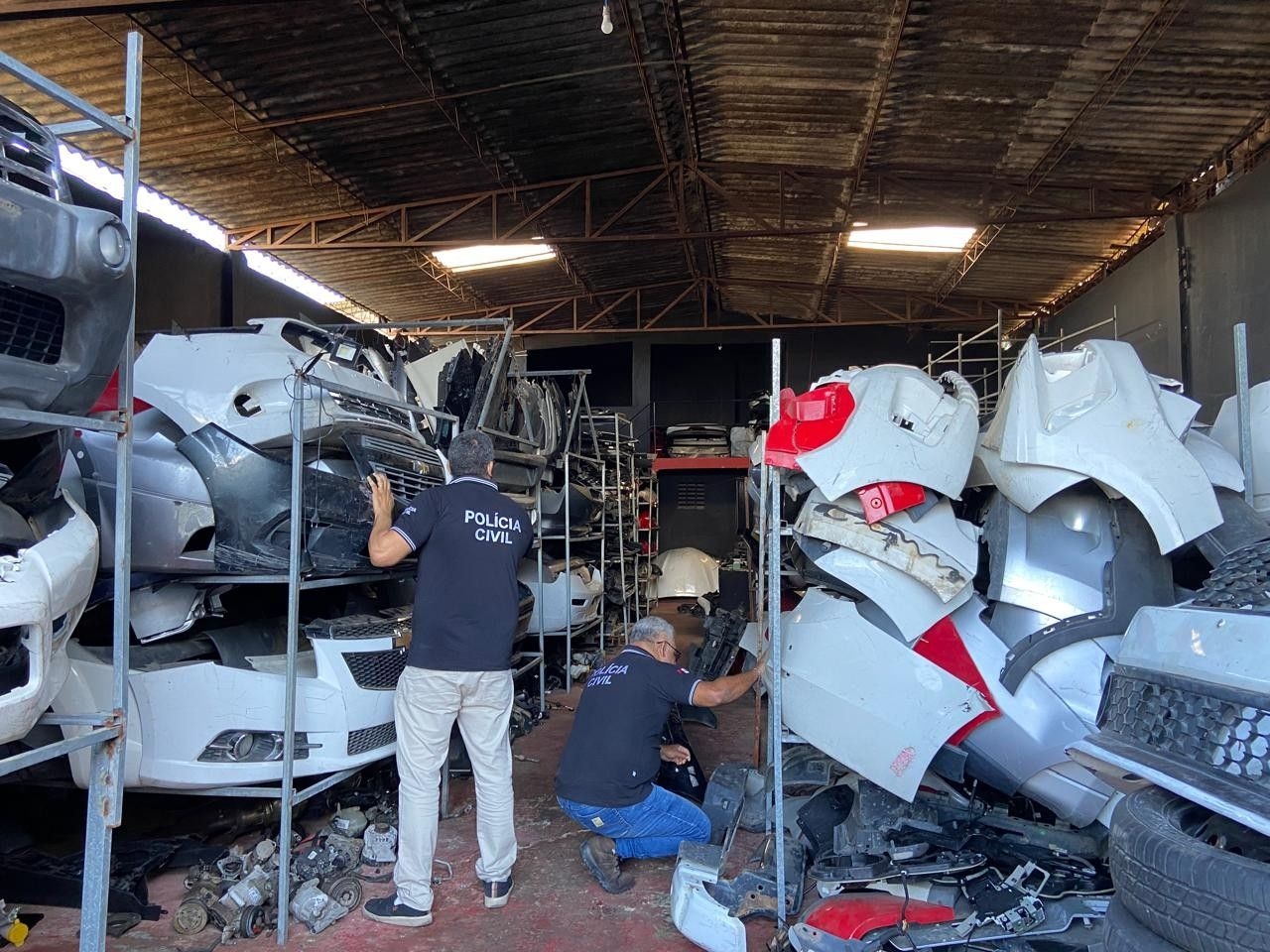 Polícia Civil desmantela desmanches de veículos em Maceió