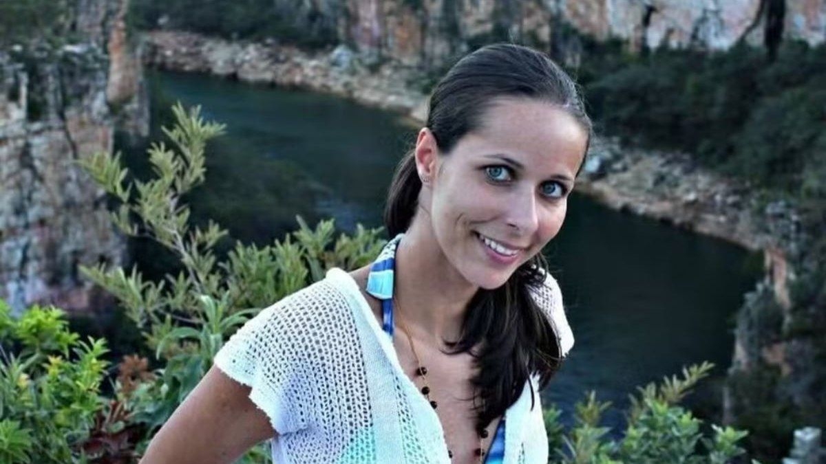 Mulher morre após queda durante rapel em MG