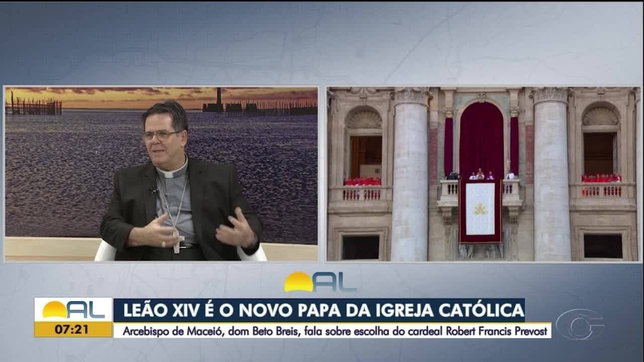 Padre resgatado após 32 horas preso em telhado