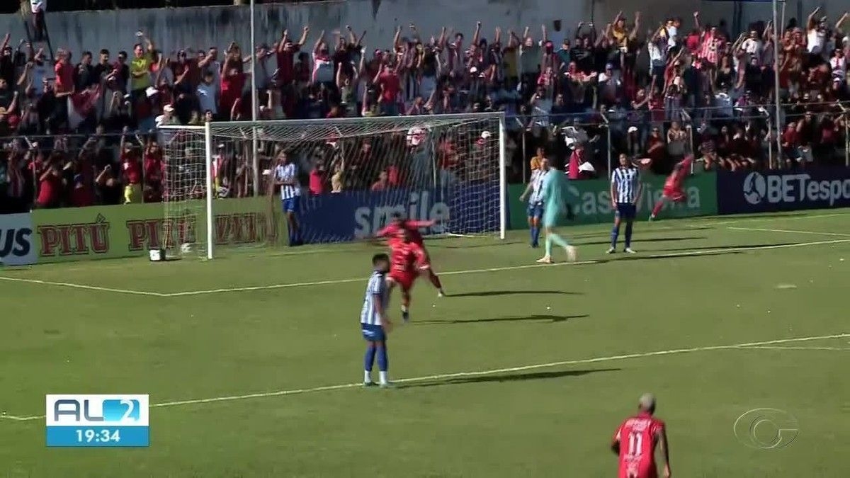 Higo Magalhães atualiza situação de jogadores do CSA