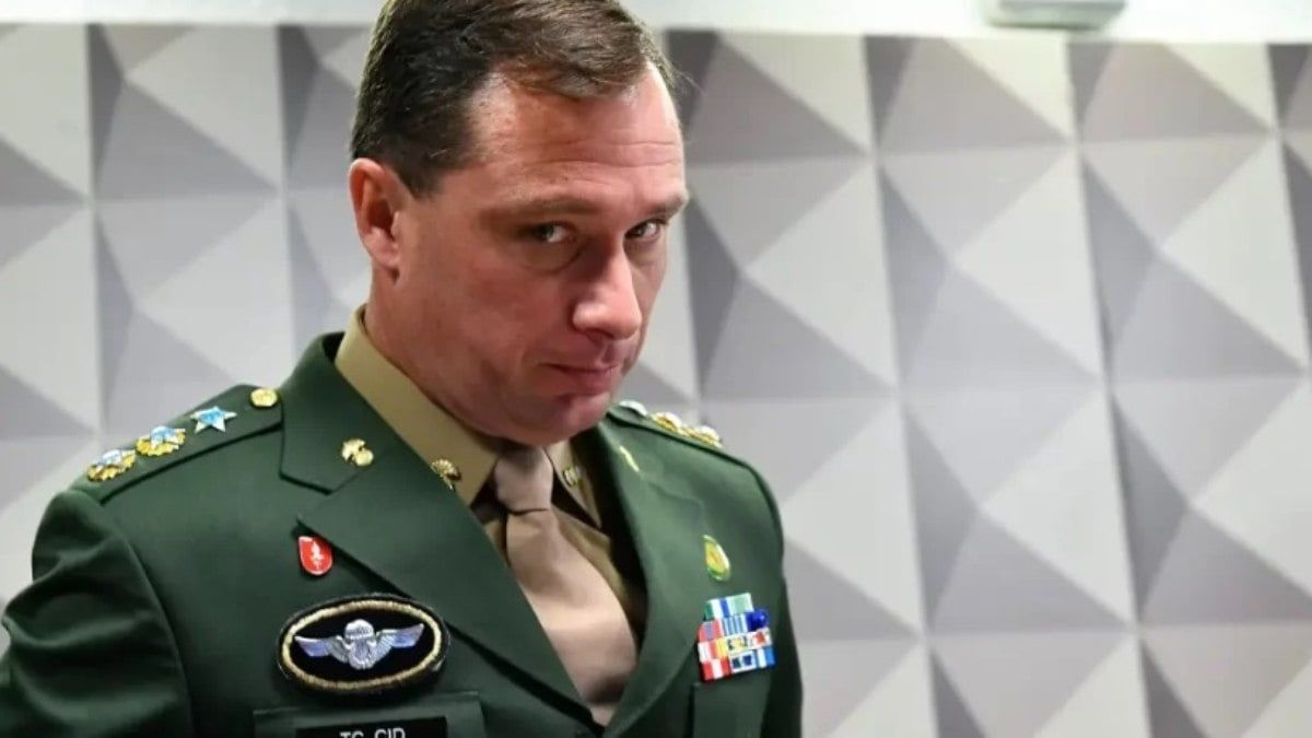 Mauro Cid depõe como testemunha no caso do golpe