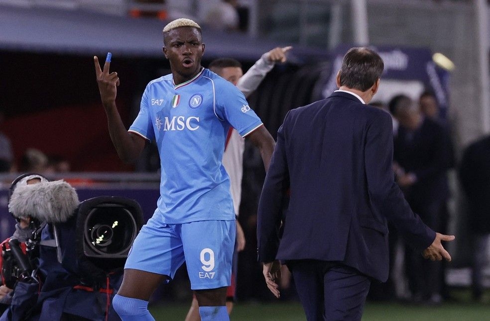 Napoli x Osimhen: vídeo irônico no TikTok do clube estremece relação