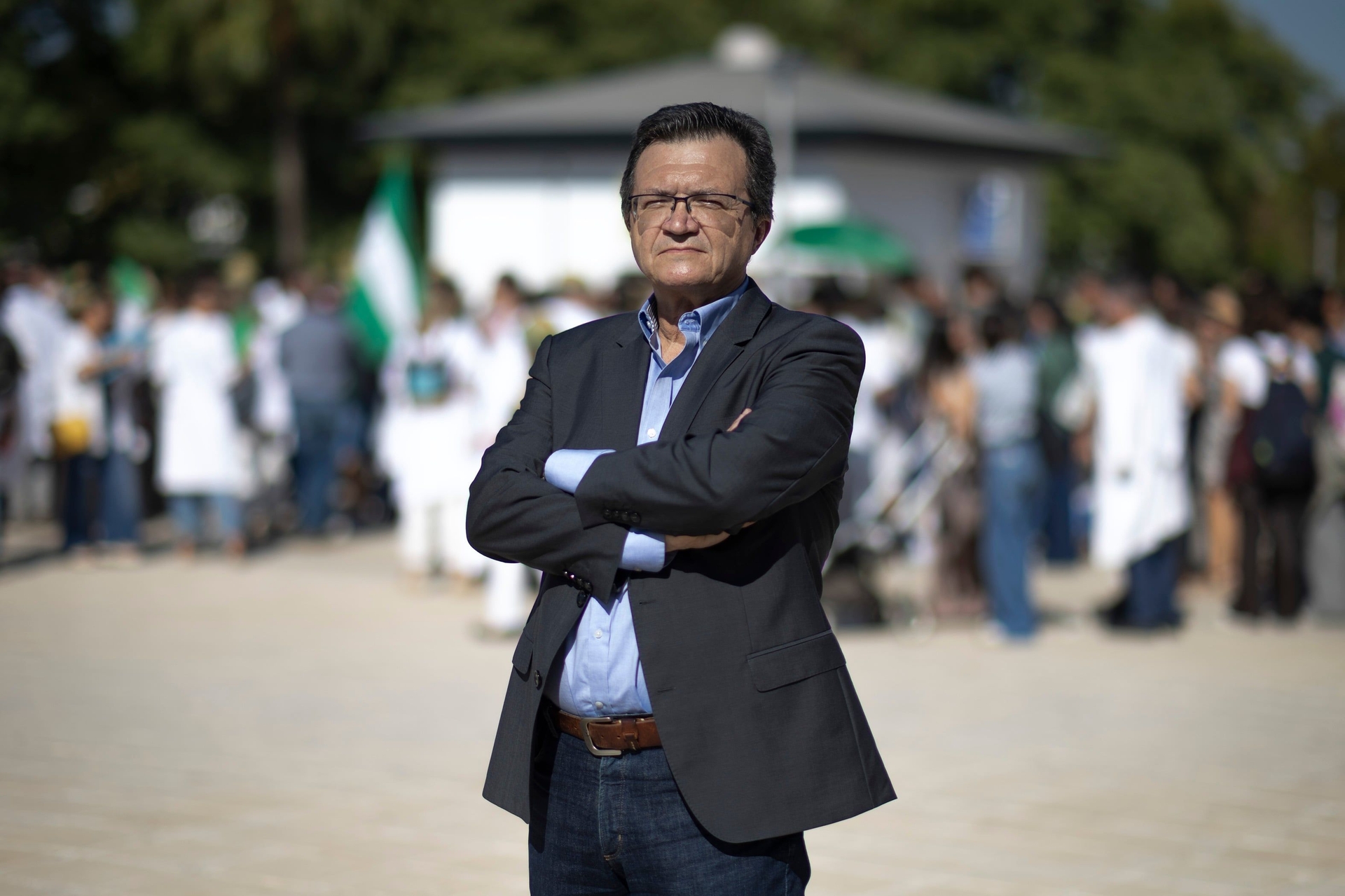 Crise na Saúde Pública da Andaluzia Revela Escândalo em Exames