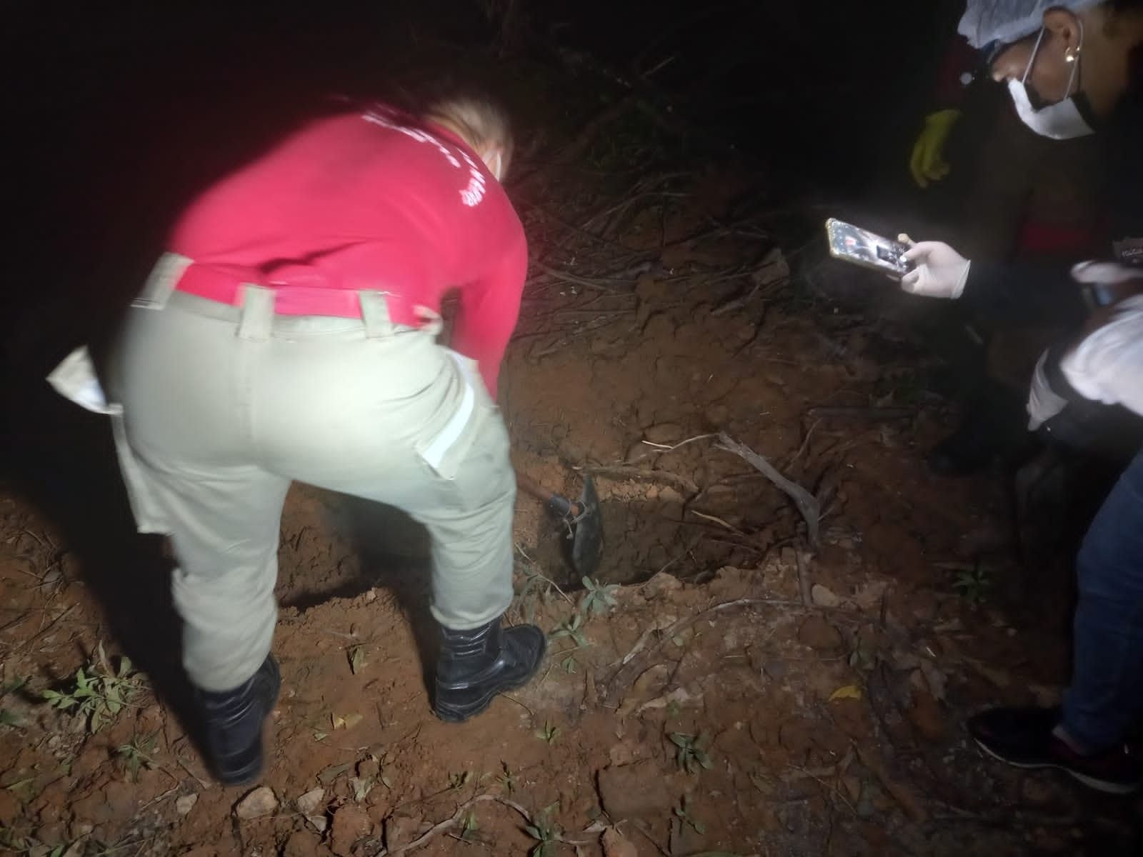 Moradores confundem vaca em decomposição com corpo em Teresina