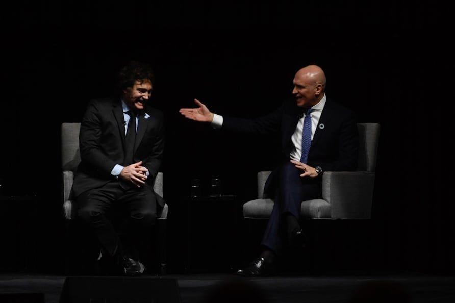 Milei Mantém Apoio a Espert Após Escândalo de Corrupção