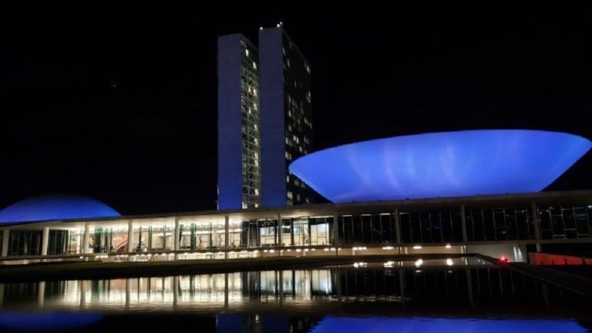 Câmara aprova isenção do Imposto de Renda para baixos salários