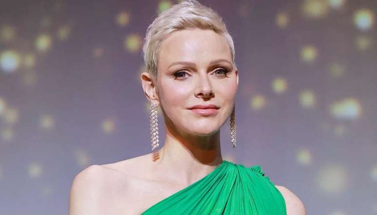 Quem é a princesa que recebe R$ 7 milhões por ano para manter casamento infeliz