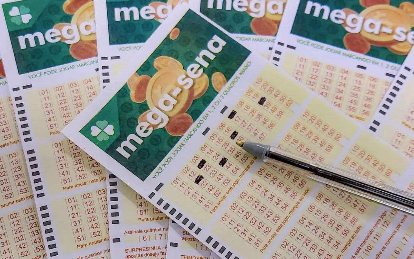 Mega-Sena comemora 30 anos com prêmio de R$ 320 milhões
