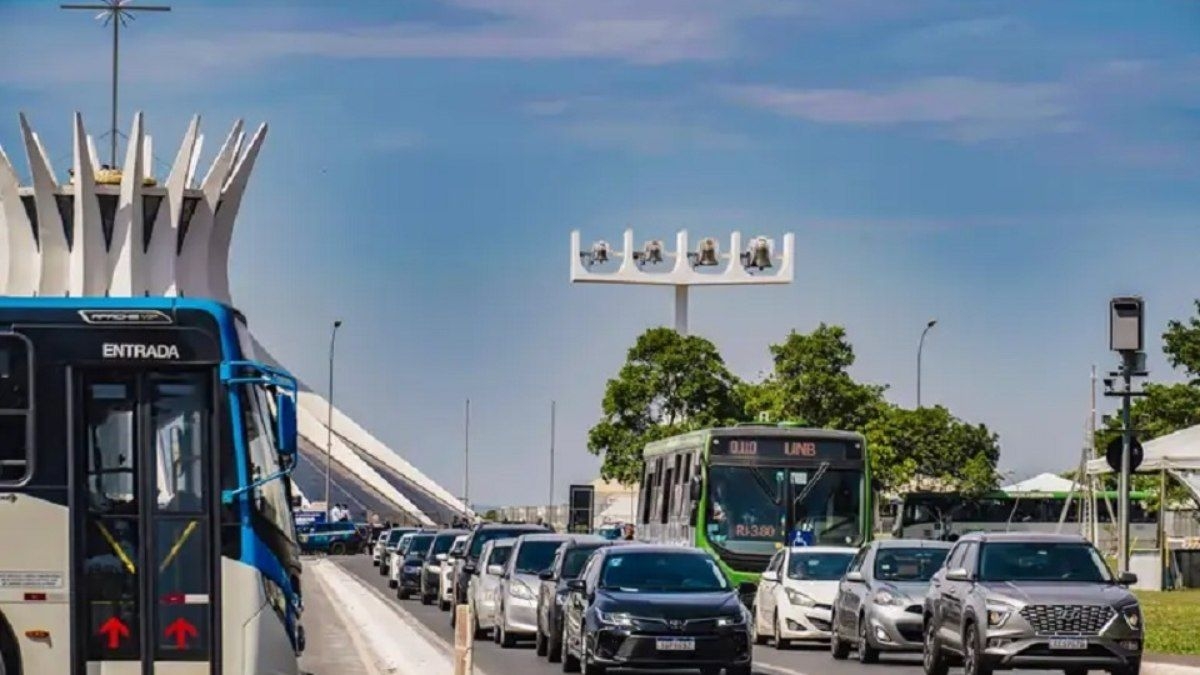 Trânsito no DF terá alterações no fim de semana