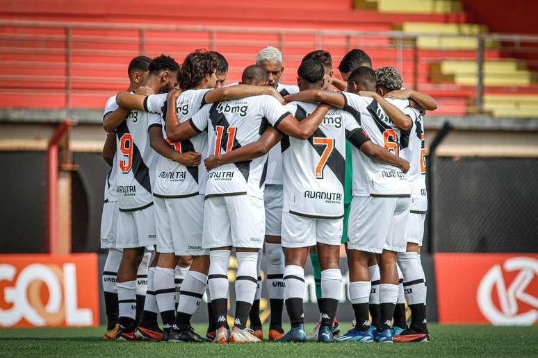 Vasco espera inspiração de promessas para vencer a primeira pela Copinha