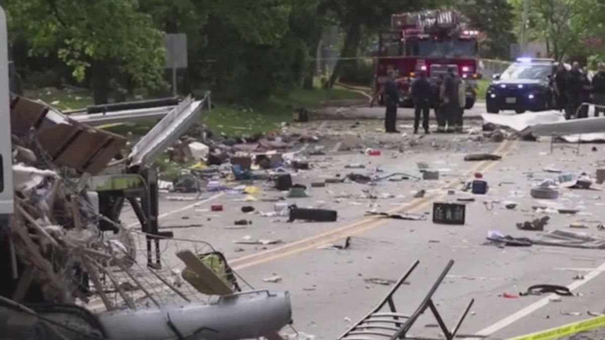 Homem ferido após explosão de caminhão nos EUA