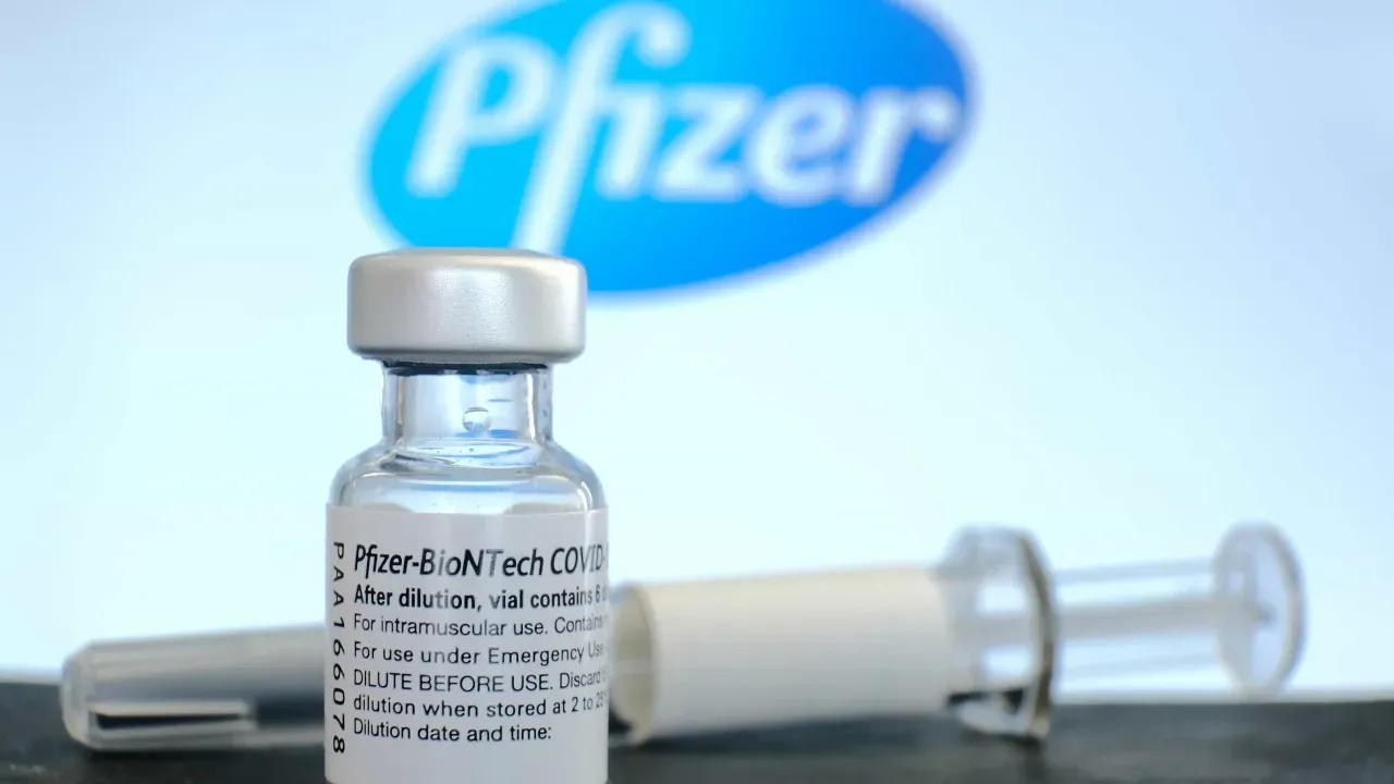 Saúde confirma compra de Pfizer após negativa da Anvisa