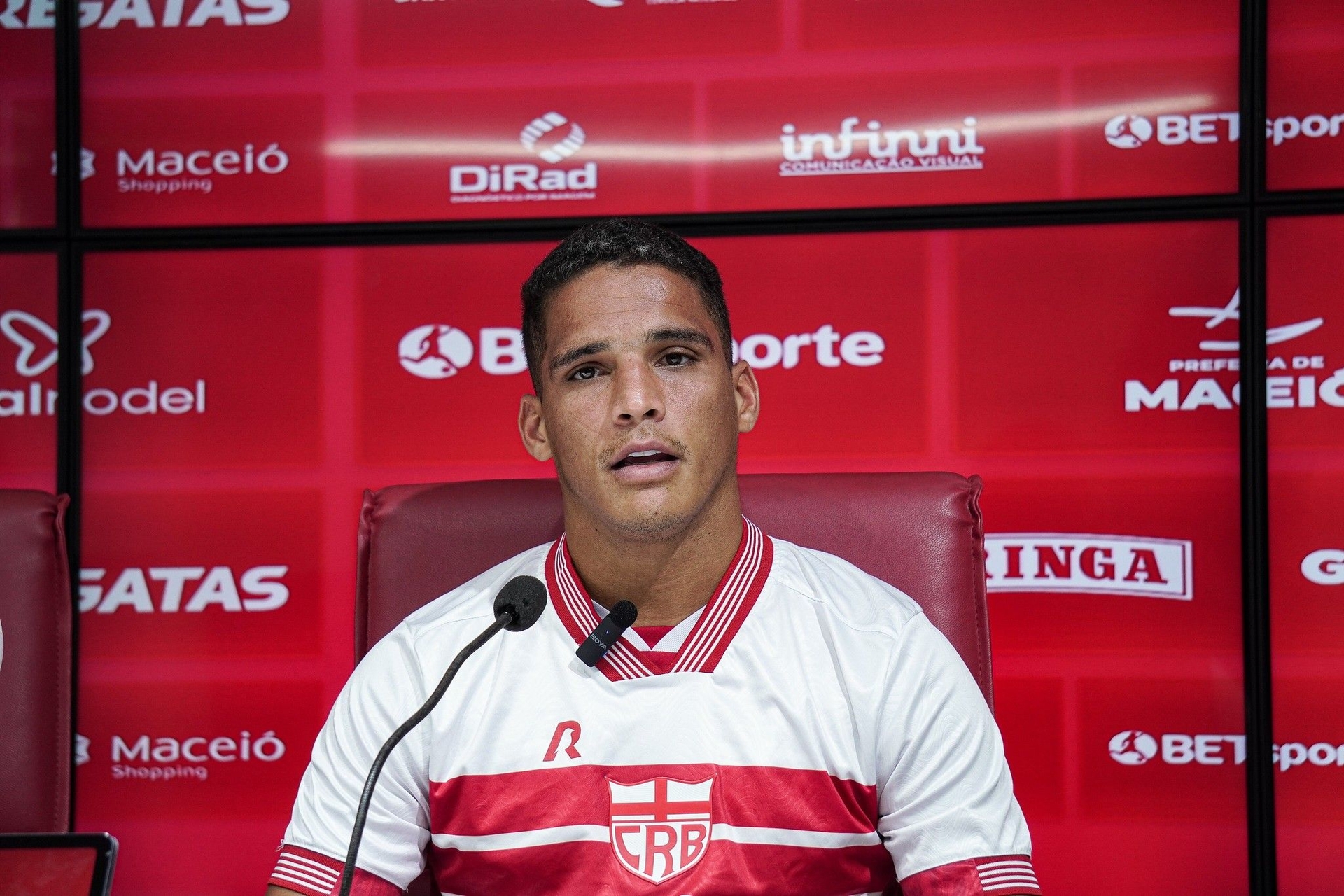 Thiaguinho destaca disputa no ataque do CRB