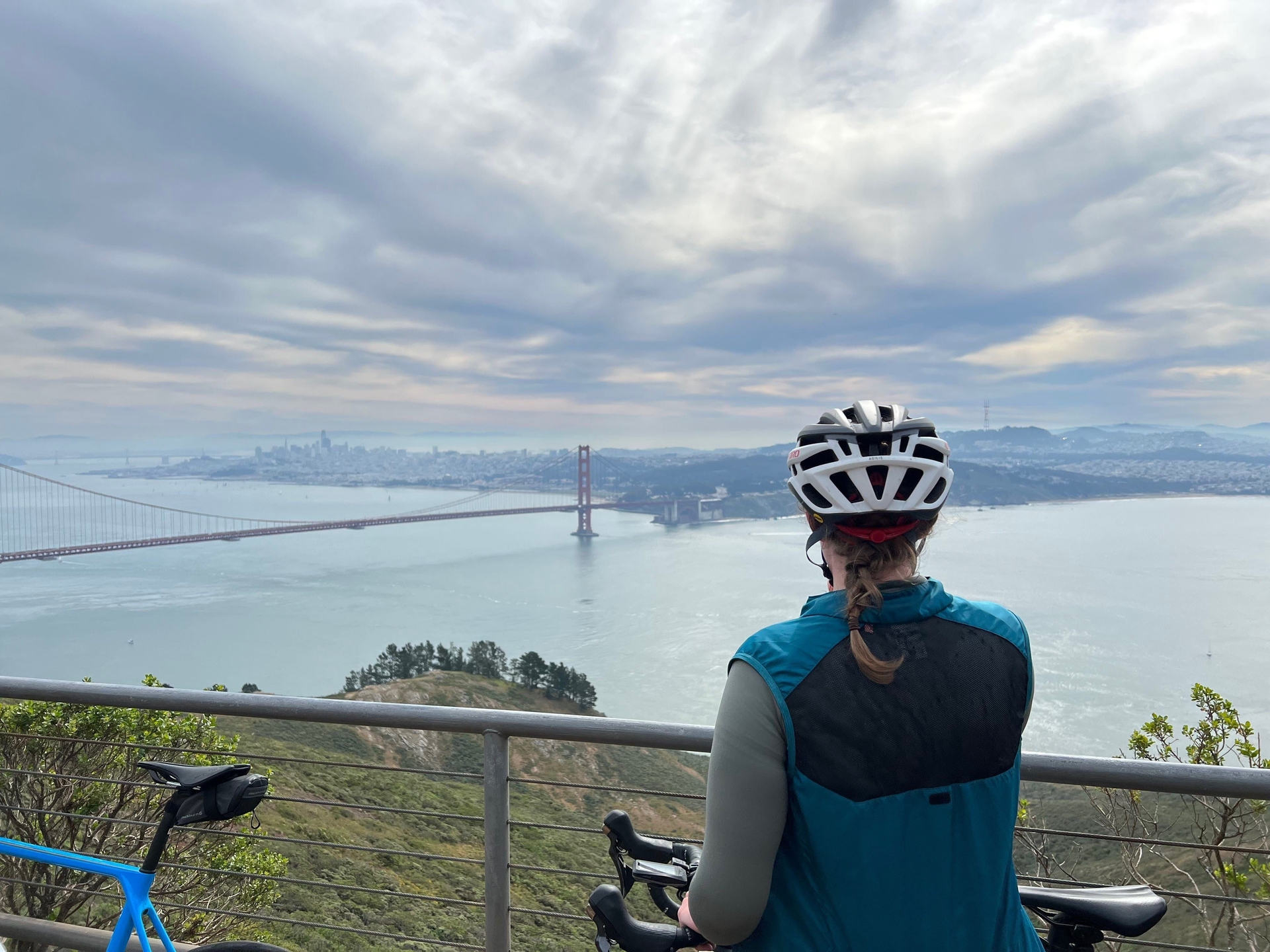 Decisão de Voltar para a Califórnia: Amor ou Carreira?