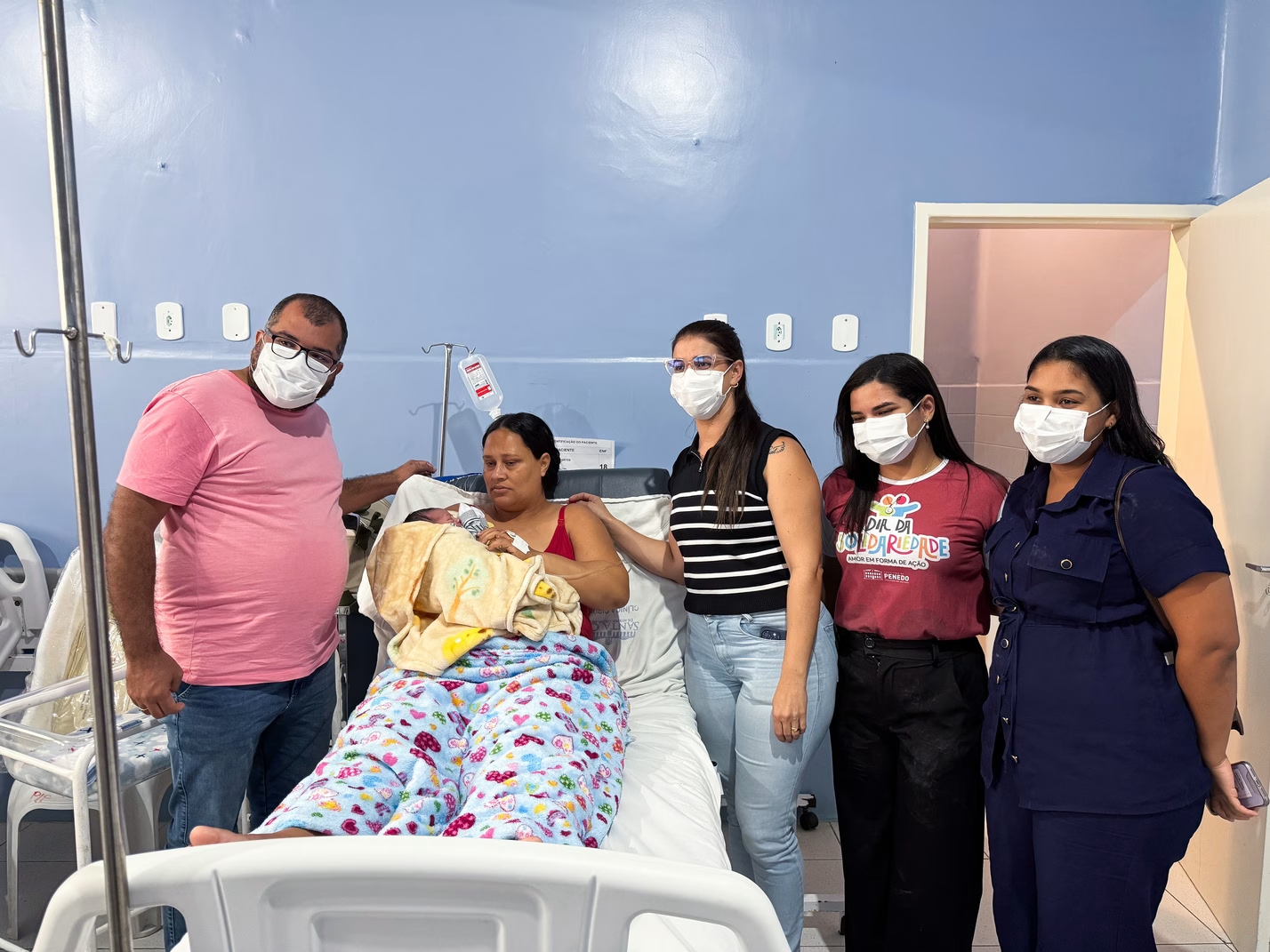 Gestantes da Santa Casa de Penedo recebem enxoval do município