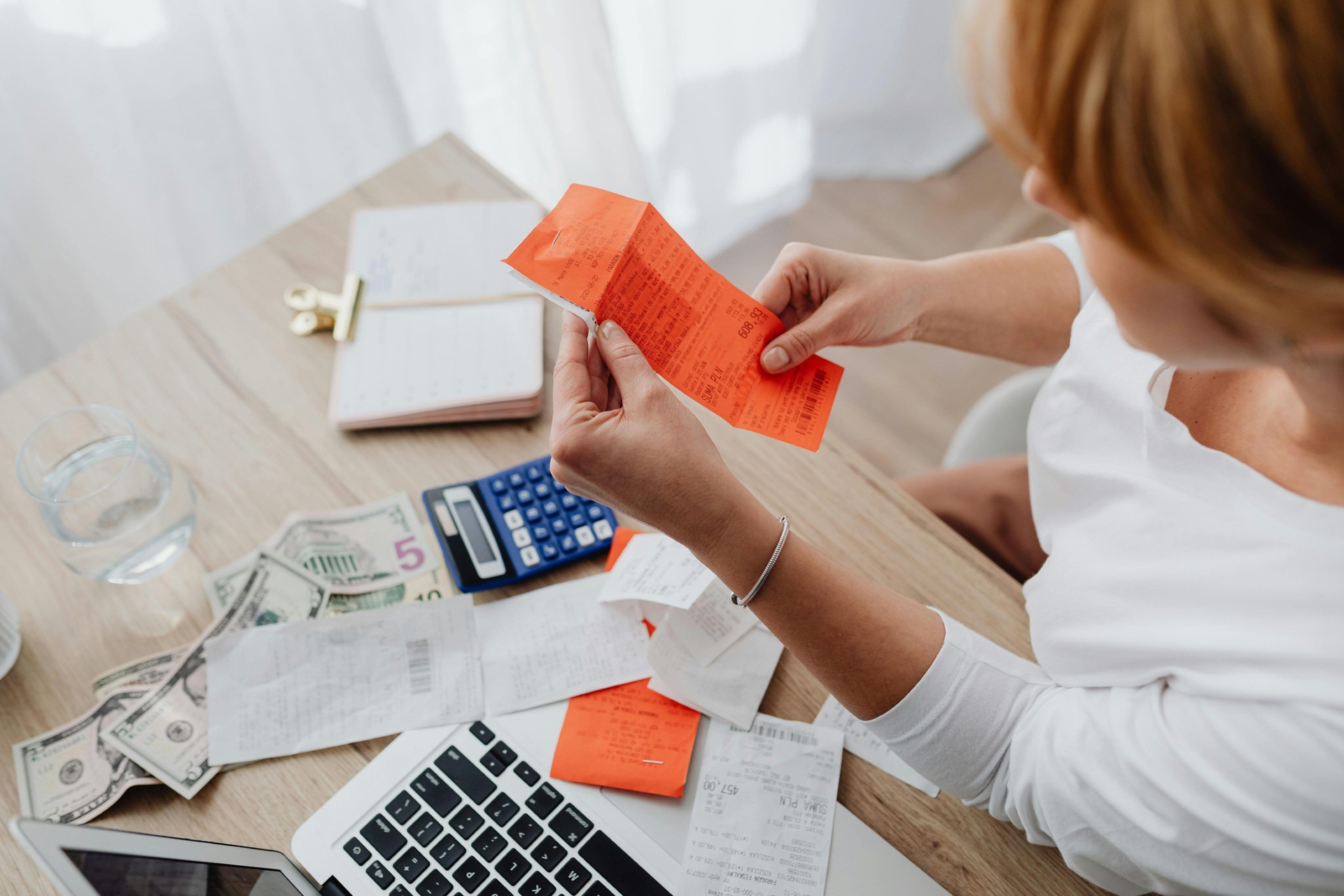 Perspectivas financeiras melhoram para brasileiros em 2026