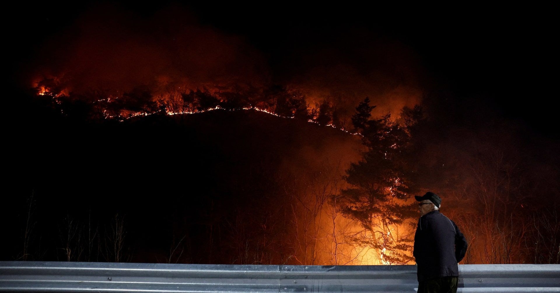 Incêndio Devastador na Coreia do Sul de Ritual Familiar
