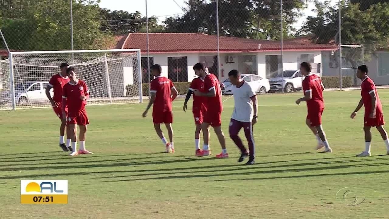 CRB enfrenta maratona de jogos entre Belém e São Paulo