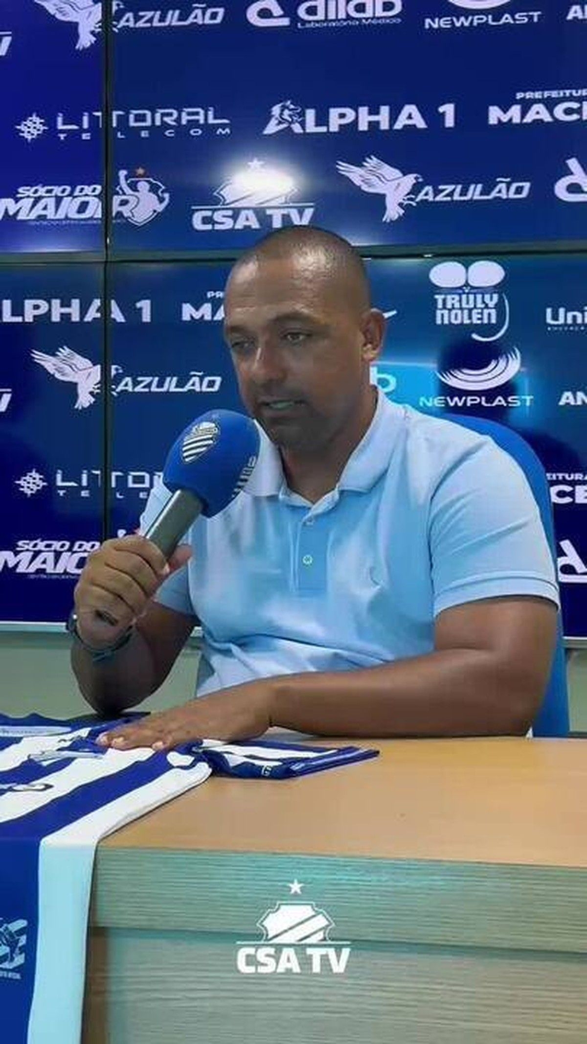 Camacho detalha sua condição física e planos no CSA