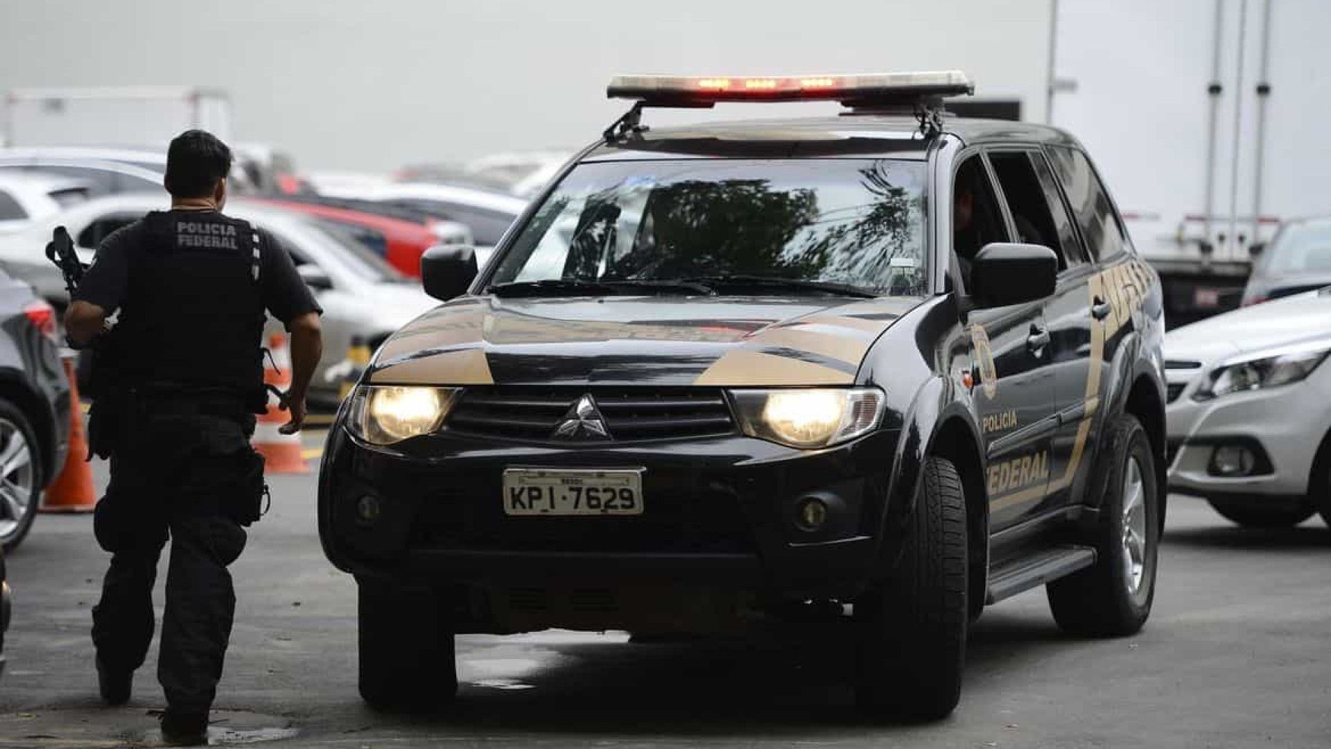 PF faz buscas em 11 Estados e no DF na mira de financiadores do 8 de janeiro