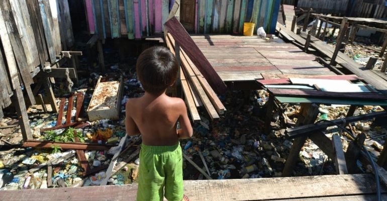 População na extrema pobreza cai em Alagoas em 2022, divulga IBGE