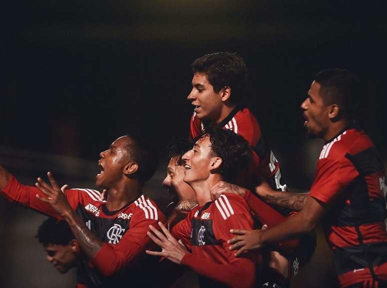 Flamengo confirma o favoritismo e elimina o São José-RS da Copinha 2024