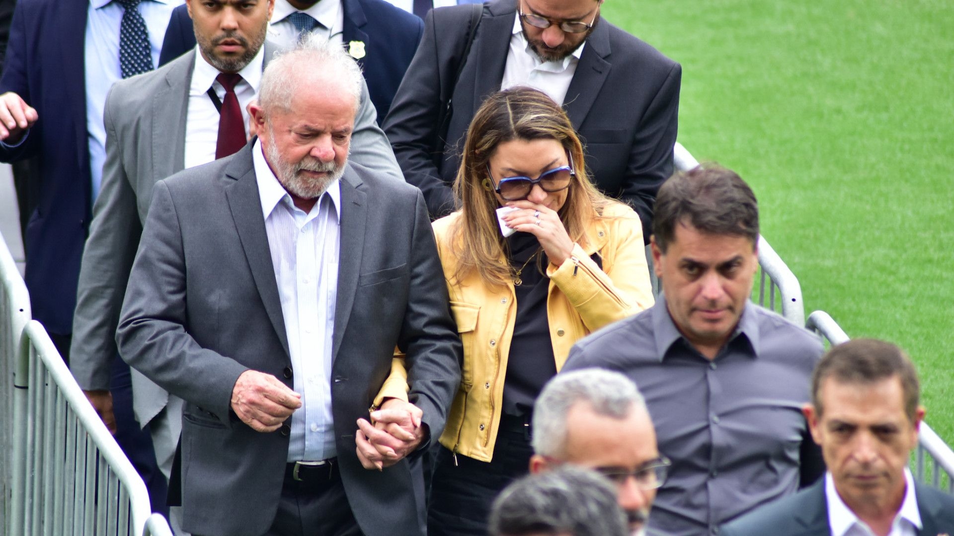 Pai de Janja morre, aos 83 anos, por falência múltipla de órgãos, informa governo