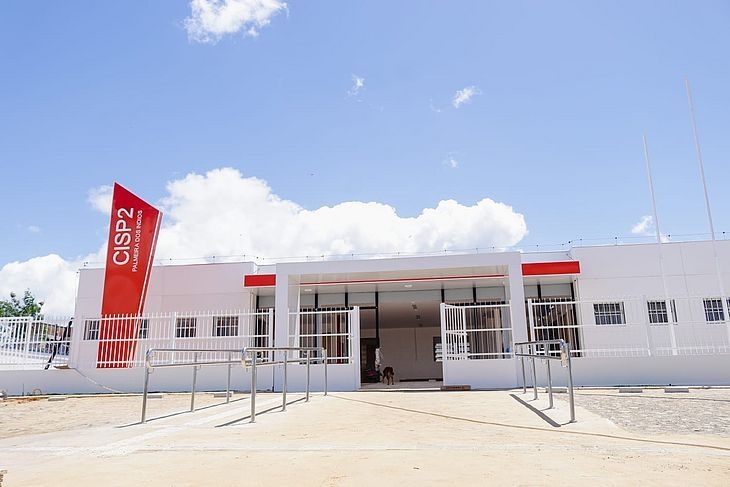 Homem é preso por agredir esposa e filha criança em Palmeira dos Índios