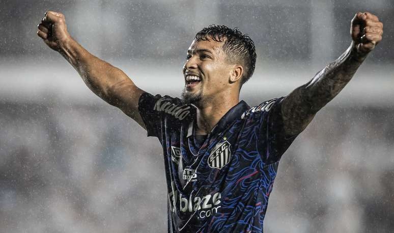 Marcos Leonardo tem participação essencial nos pontos do Santos no Brasileiro