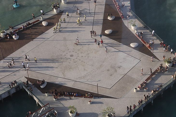 Jovem é preso por xingar equipe após Ronda alertar banhistas no Marco dos Corais