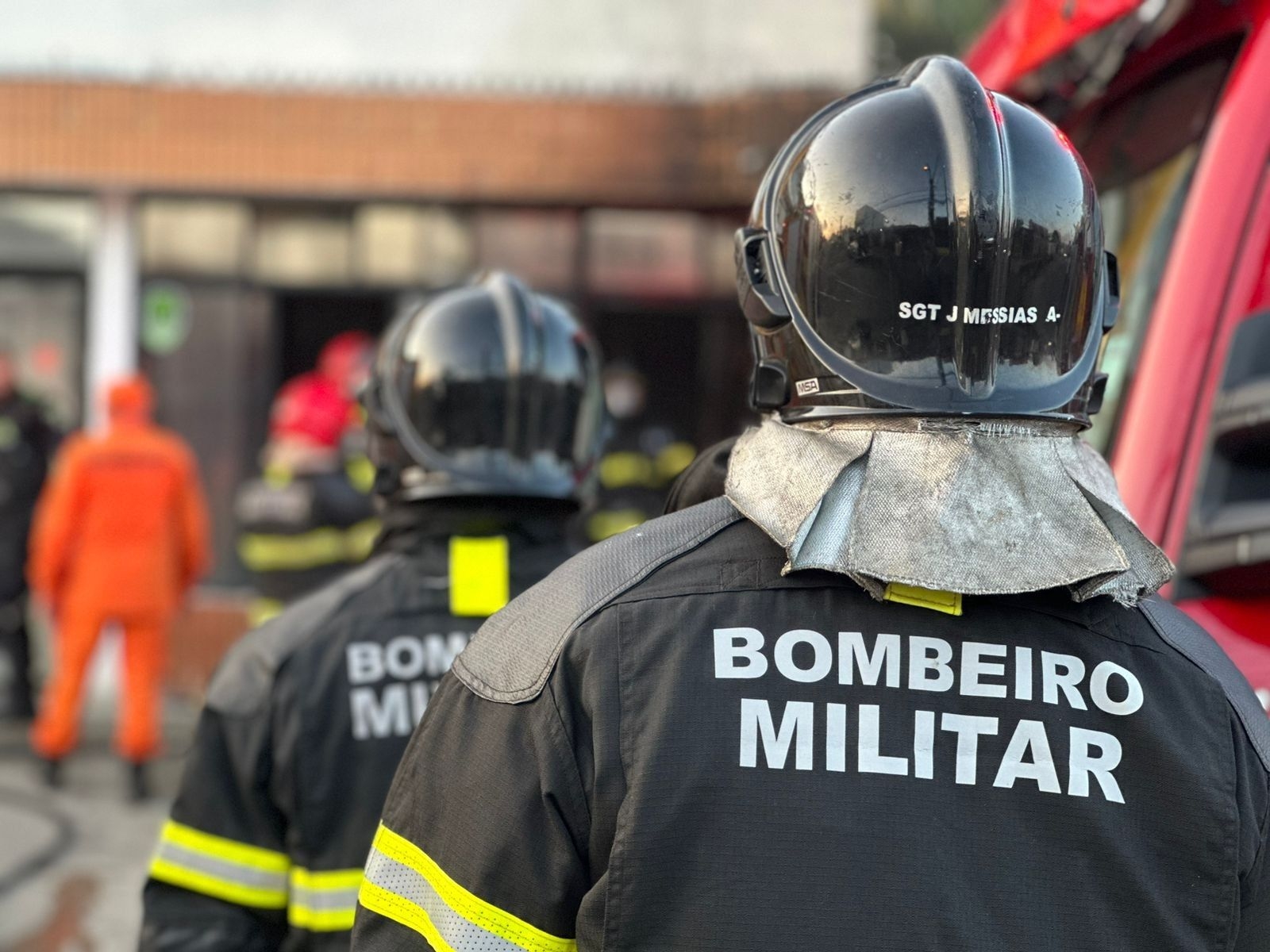Homem incendeia casa da companheira após briga em Arapiraca