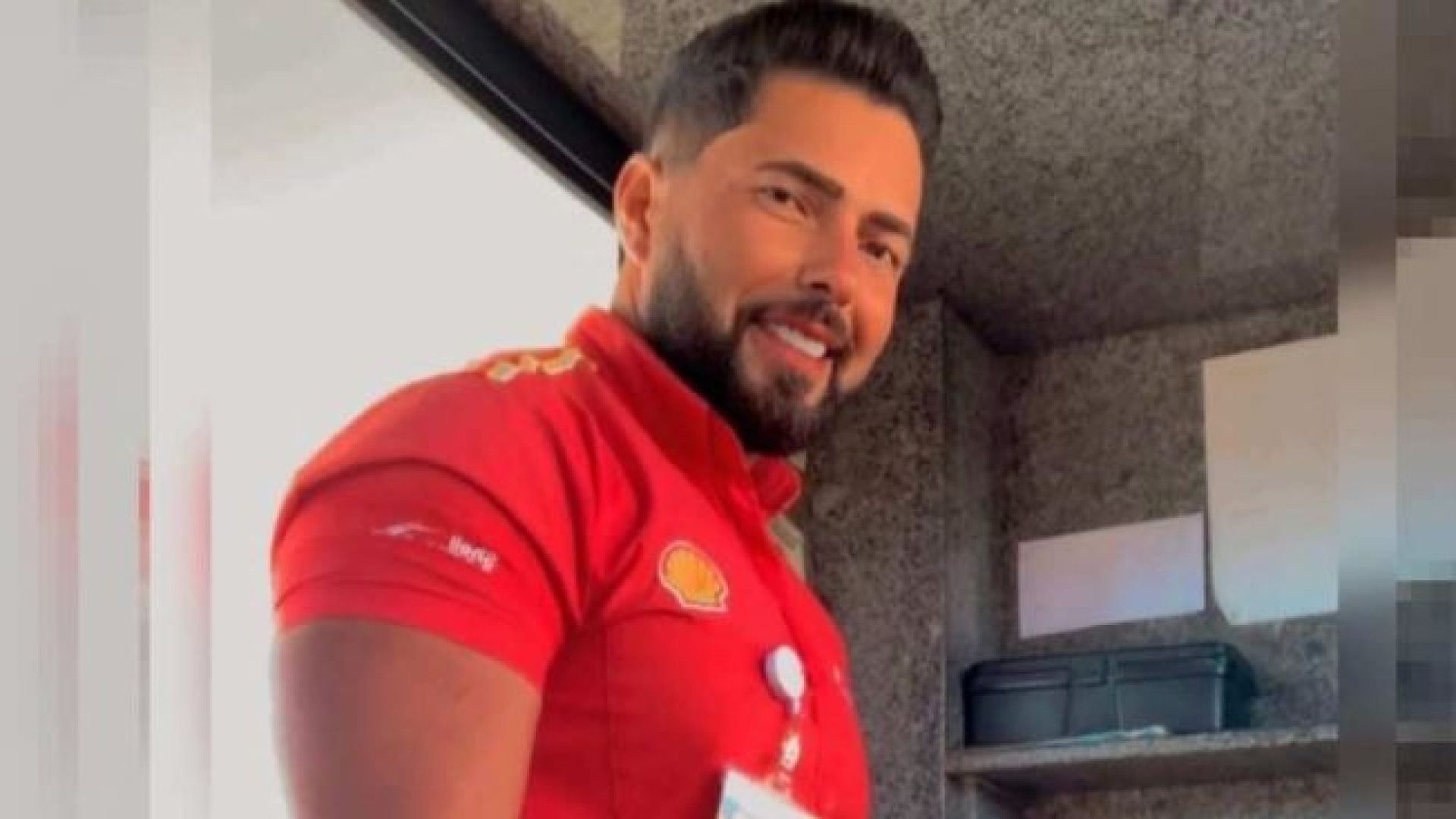 Quem é o 'frentista gato' de Atibaia, hit nas redes após sensualizar entre bombas de gasolina