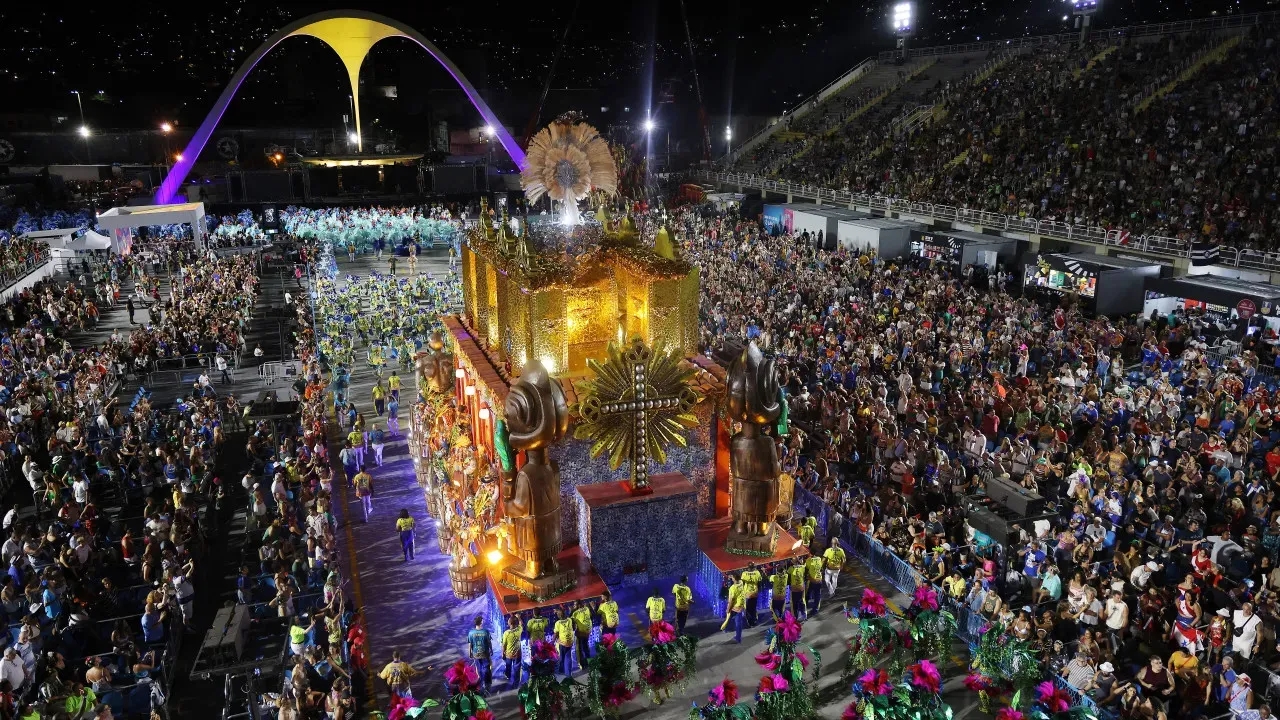 Campeã do Carnaval do Rio será revelada hoje