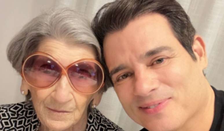 Quem era a mãe de Celso Portiolli? Apresentador anuncia morte de Ribe Portiolli aos 98 anos e emociona com texto: 'Ao lado dela...'