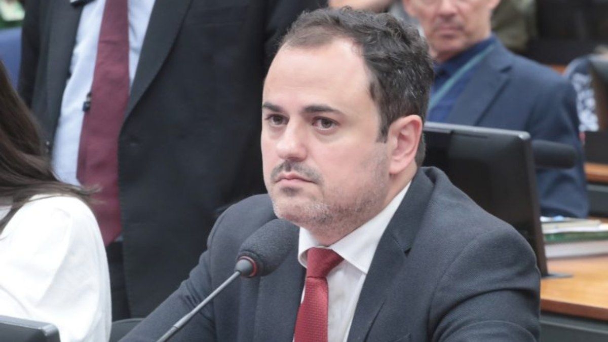 Cassação de Glauber Braga é aprovada no Conselho de Ética