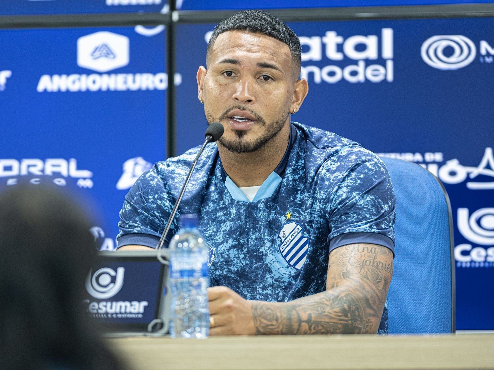 Wanderson deixa o CSA e decisão é confirmada por Lessa