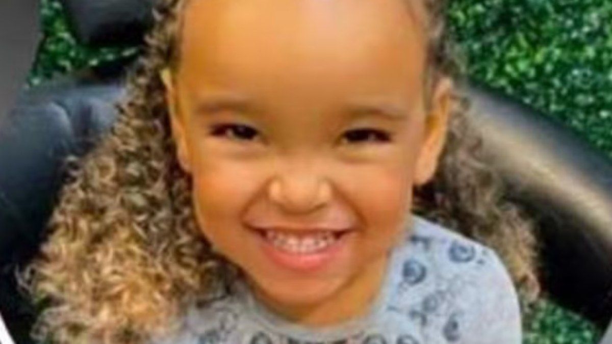 Adolescente assassina prima em Minas Gerais como vingança