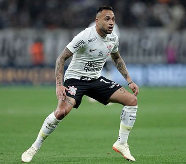 Maycon: derrota do Corinthians com um a mais é 'uma vergonha'