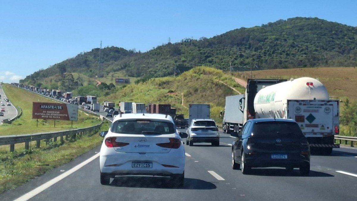Páscoa em SP terá 14,3 milhões de veículos nas estradas