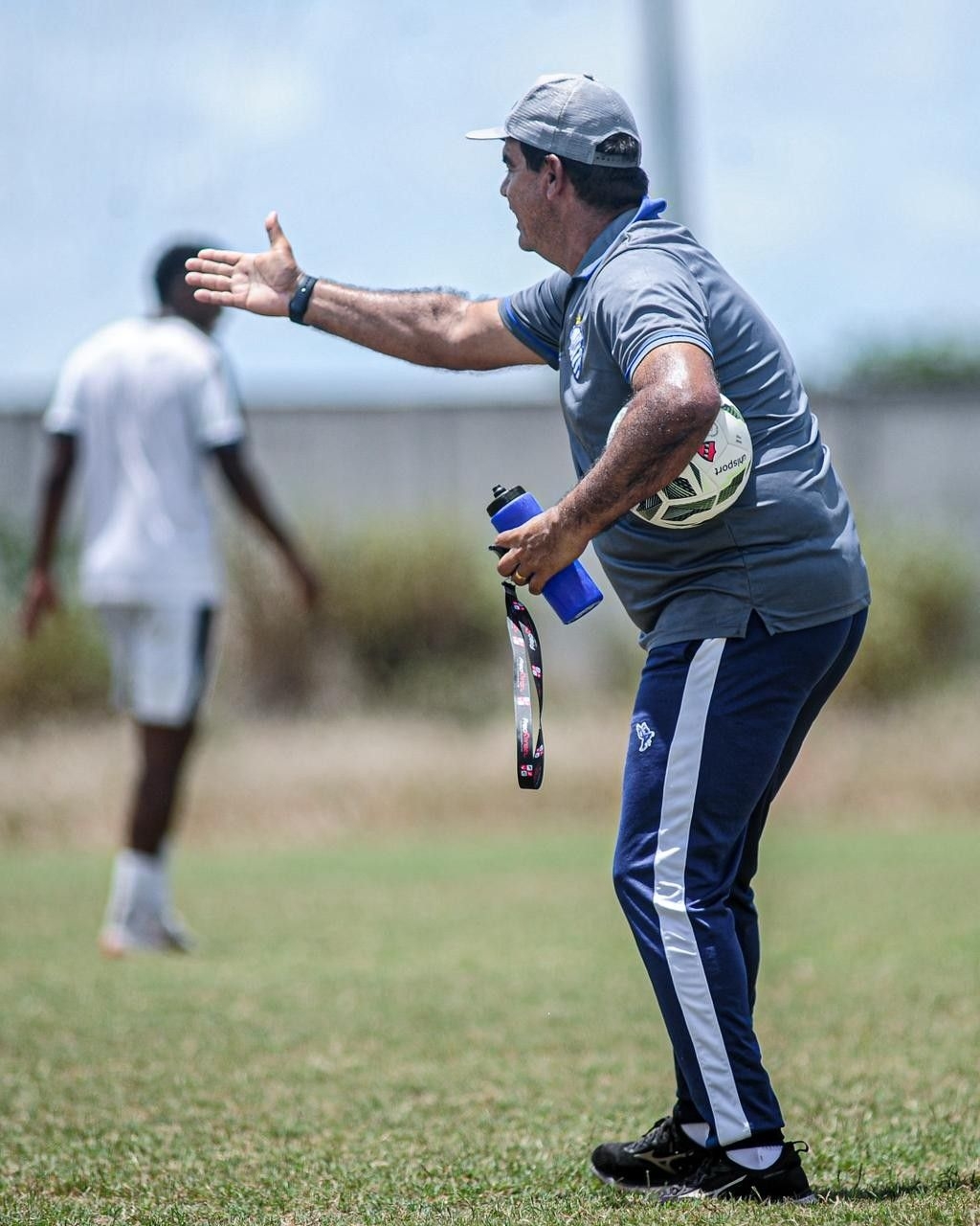 CSA busca parecer do STJD para escalar Matheus Melo