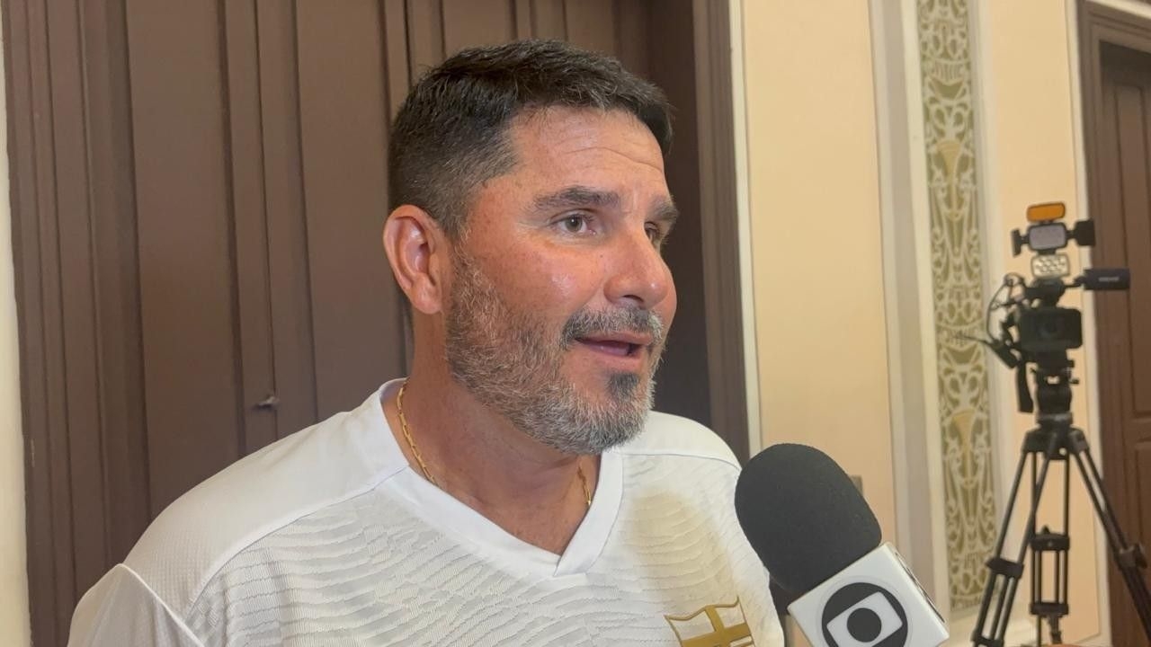 Barroca do CRB lança livro e revela bastidores do futebol